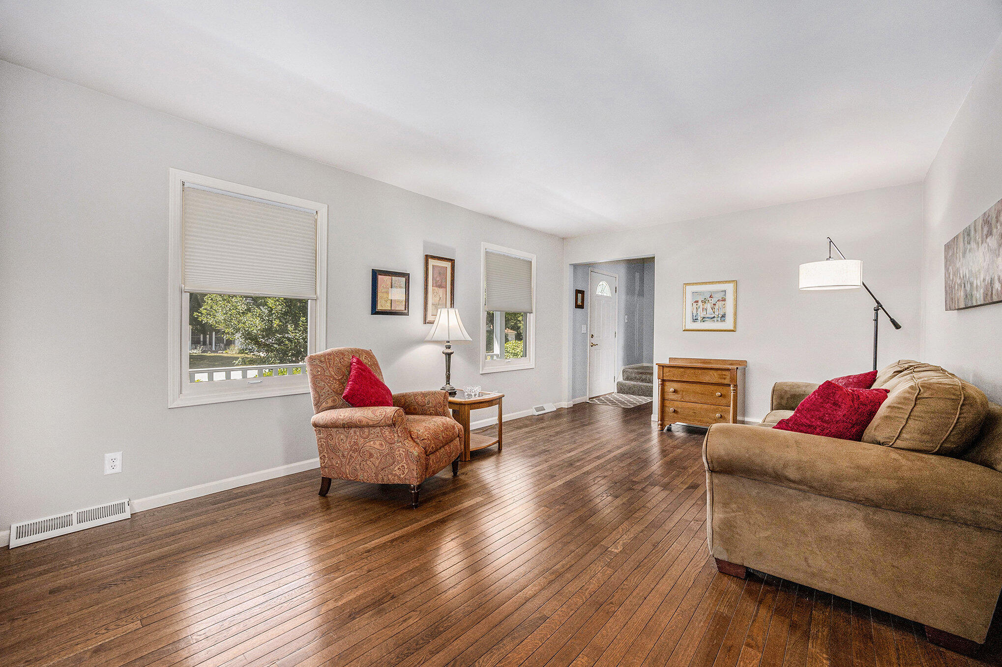 1828 Camille Drive SE