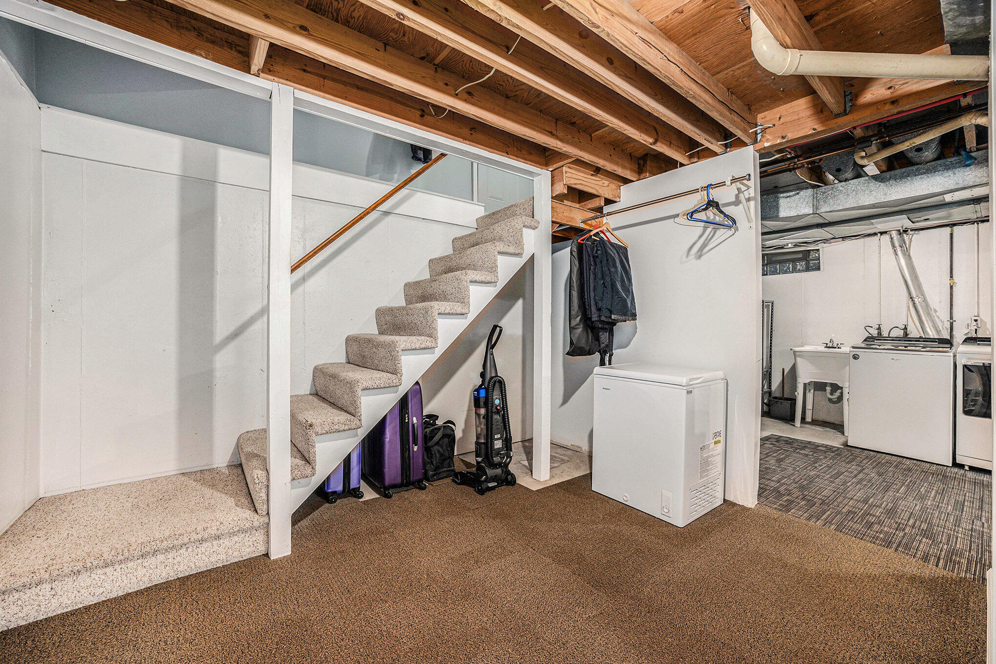 1828 Camille Drive SE