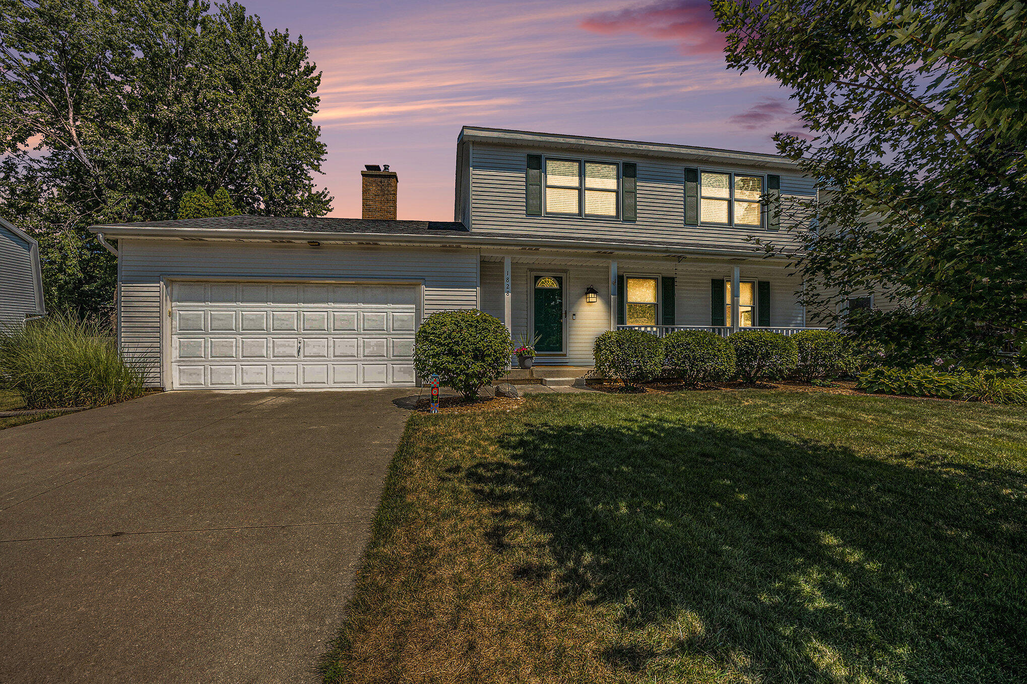 1828 Camille Drive SE