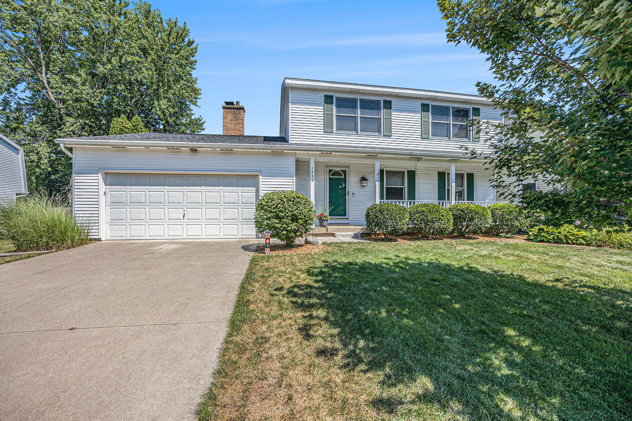 1828 Camille Drive SE