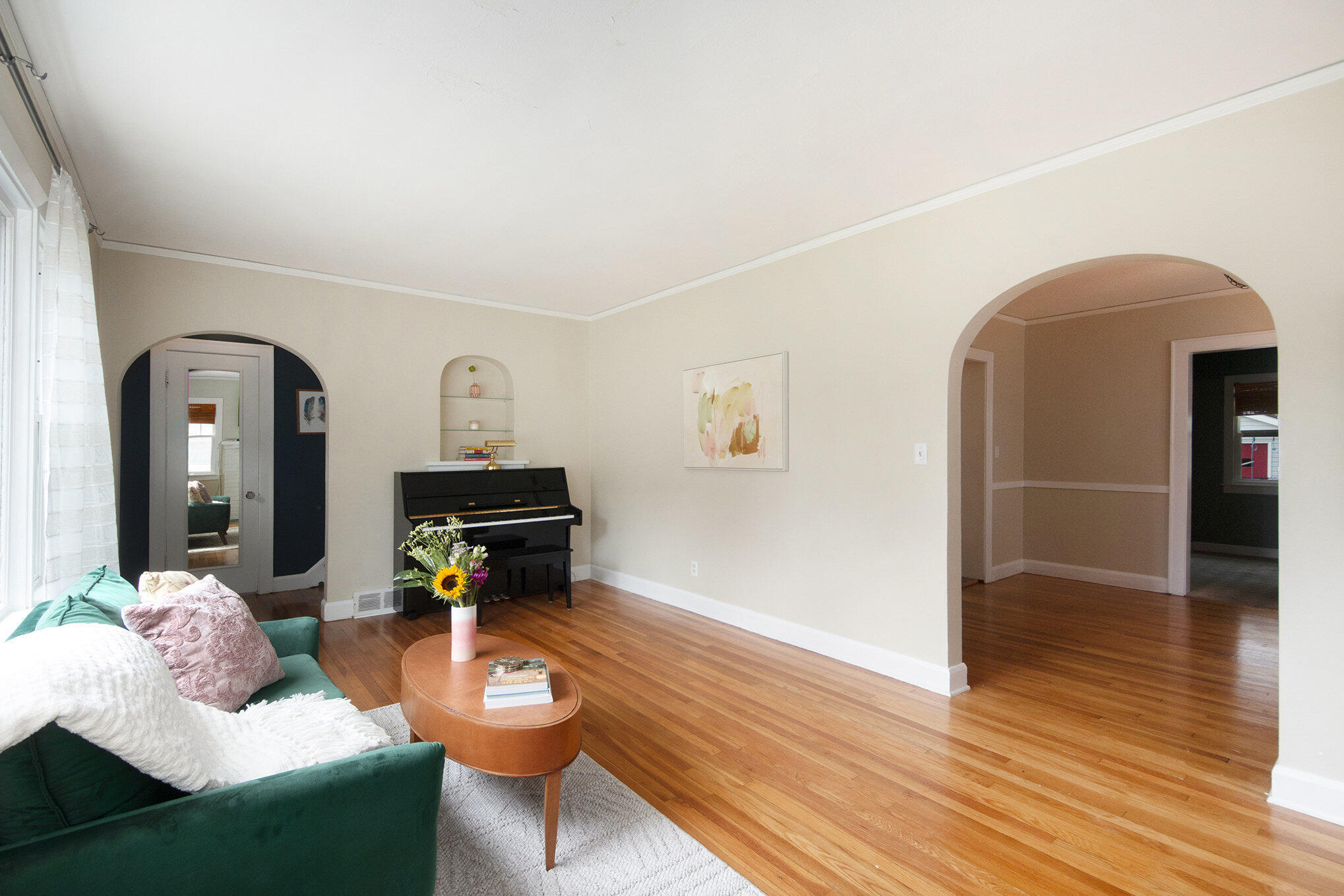 623 Deming Street SE