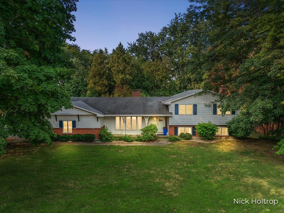 1974 Greenwoods Drive