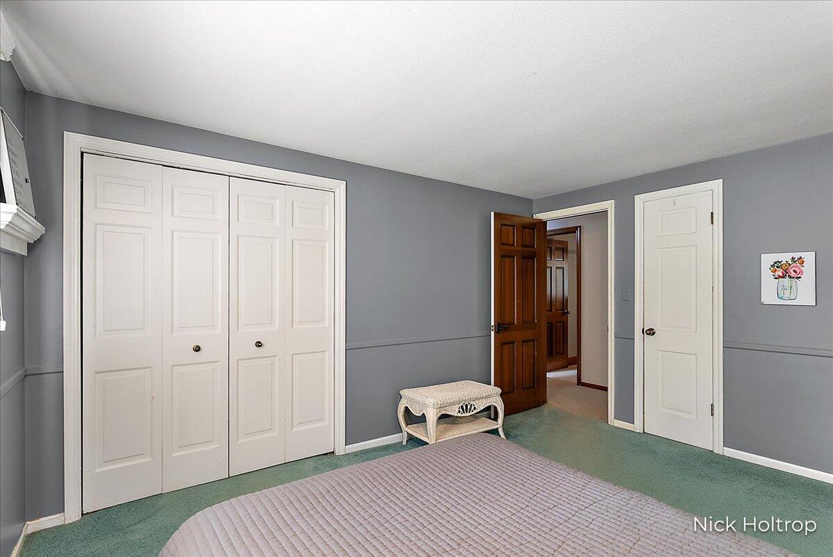 1974 Greenwoods Drive