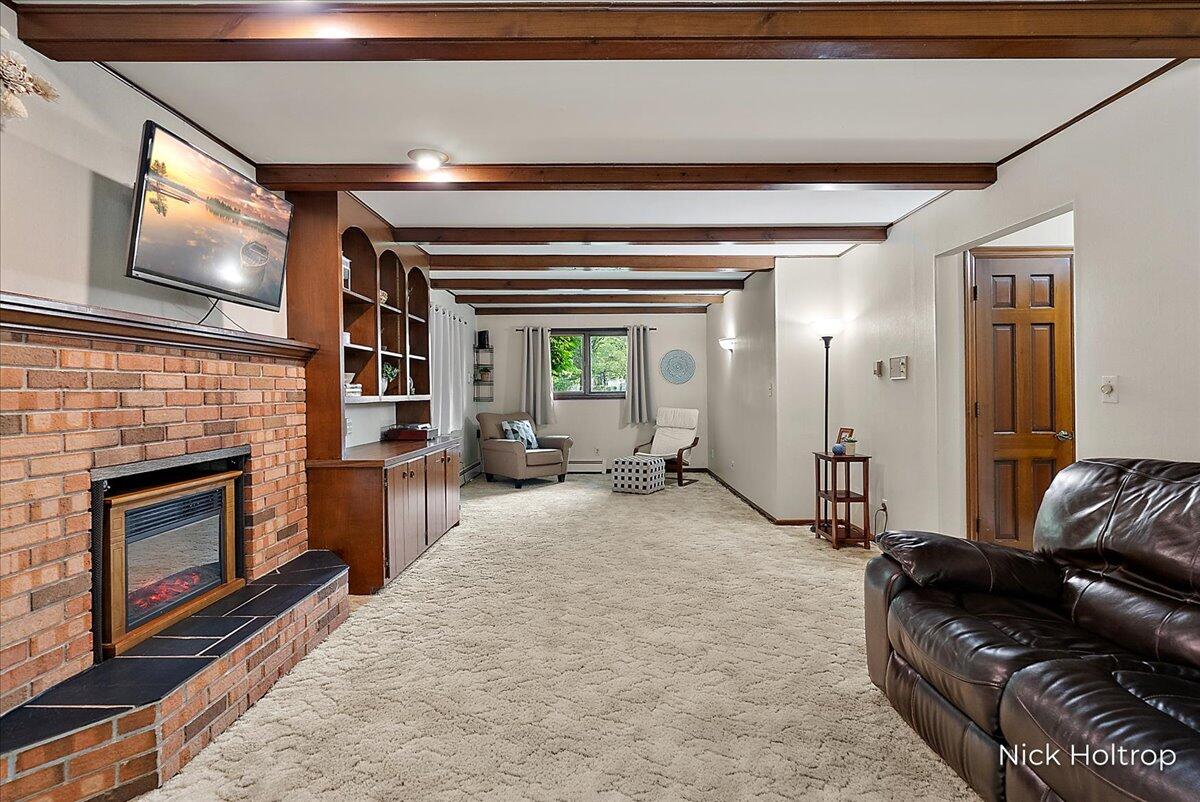 1974 Greenwoods Drive