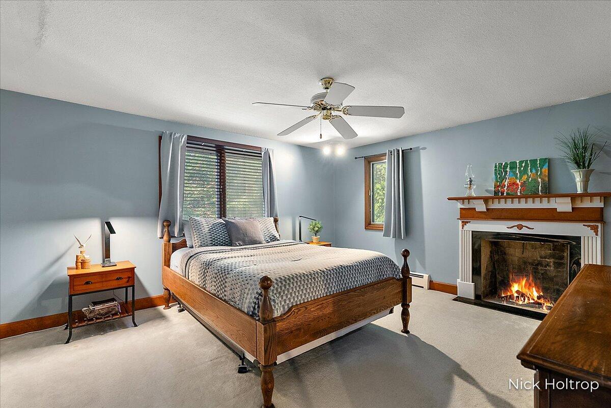 1974 Greenwoods Drive