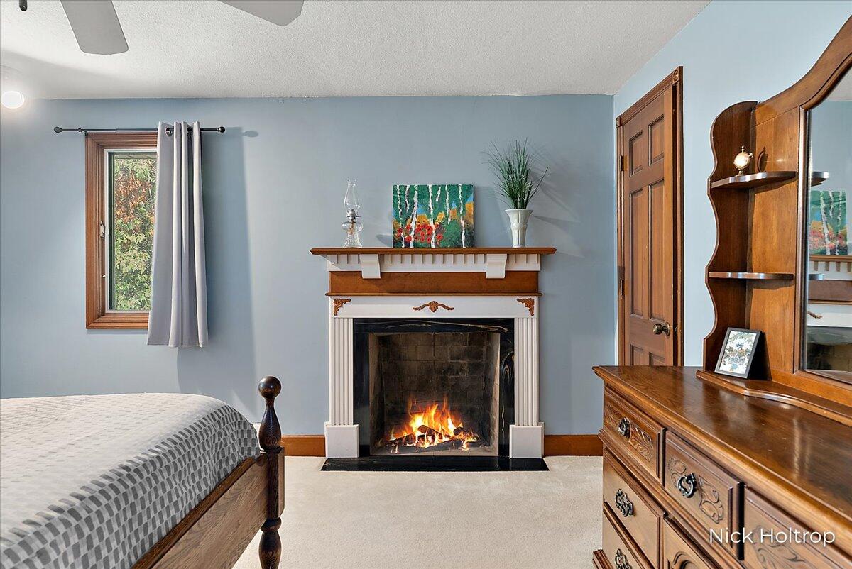 1974 Greenwoods Drive