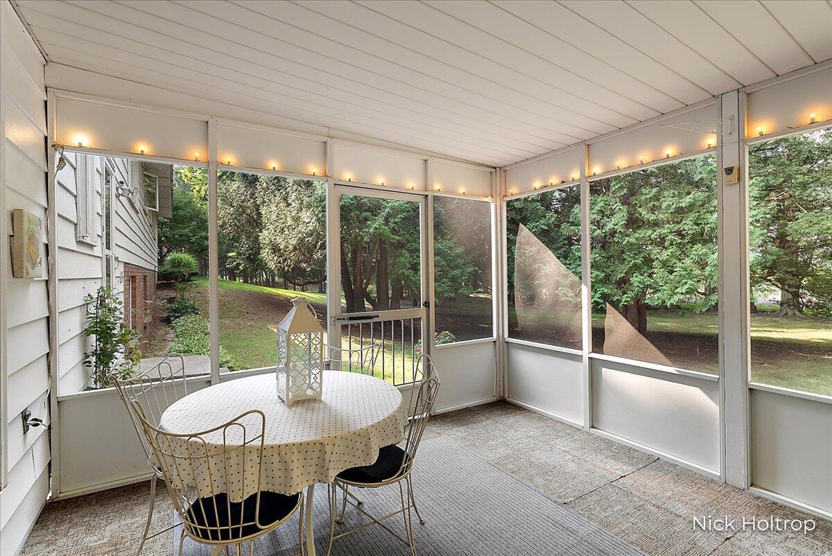 1974 Greenwoods Drive