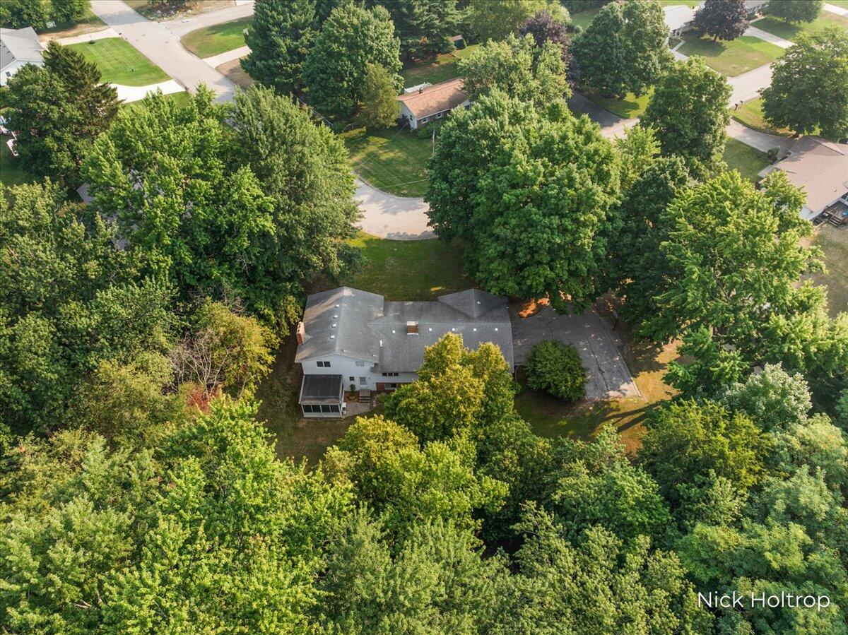 1974 Greenwoods Drive