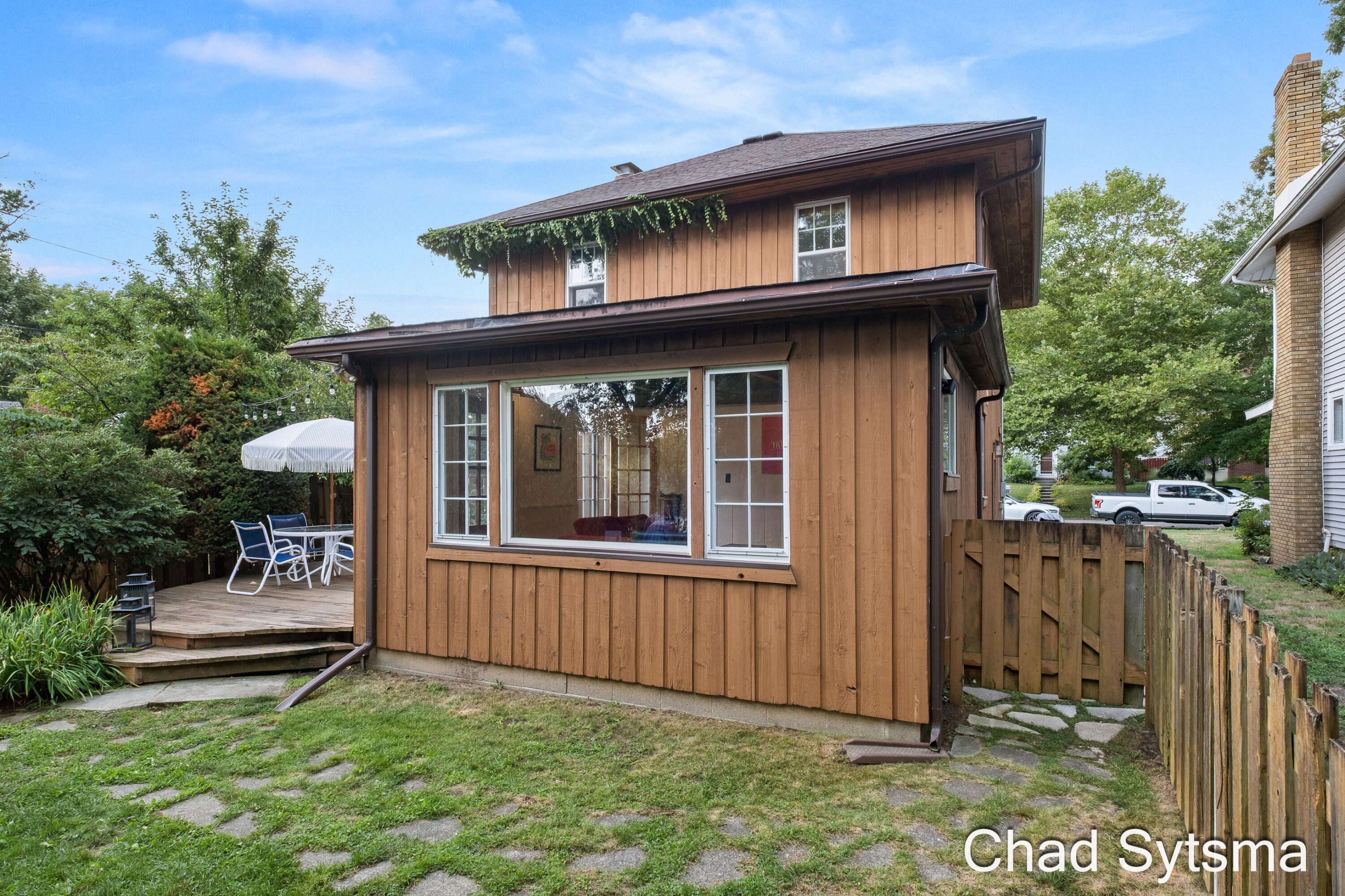 1350 Calvin Avenue SE