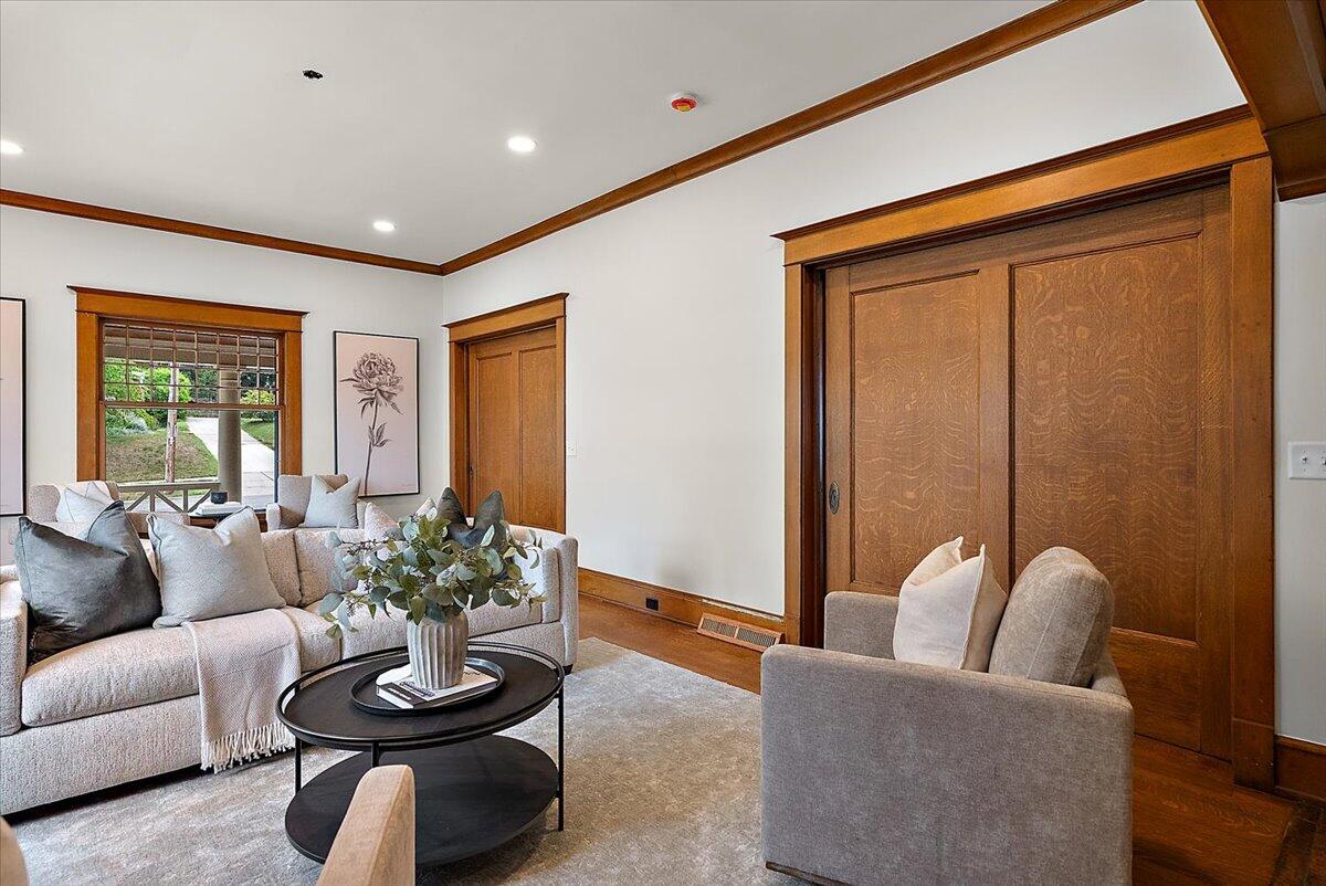 415 Prospect Avenue SE