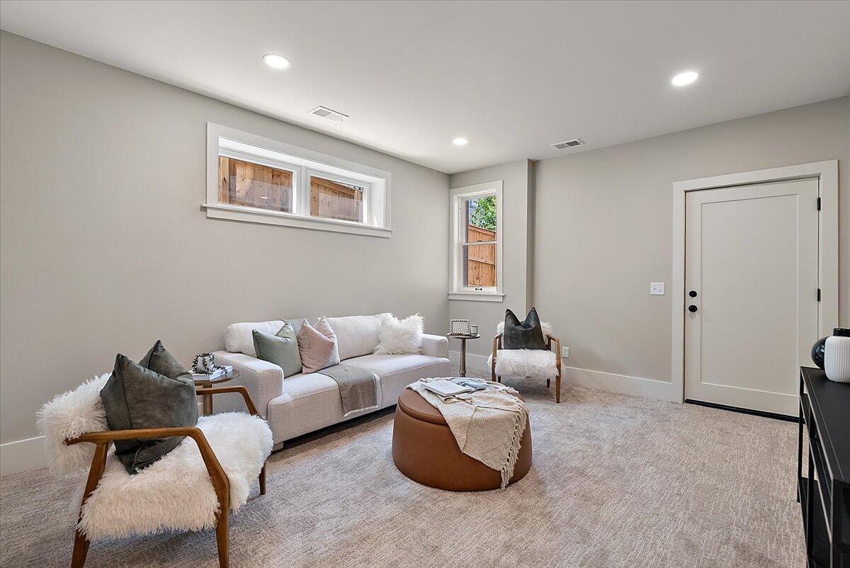415 Prospect Avenue SE