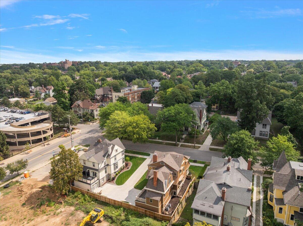 415 Prospect Avenue SE