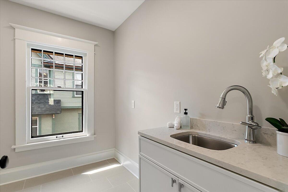 415 Prospect Avenue SE
