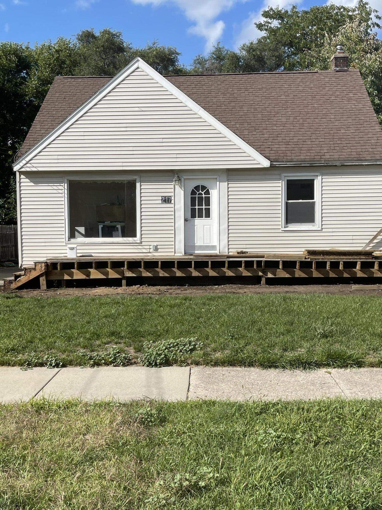 217 Maplelawn Street SW
