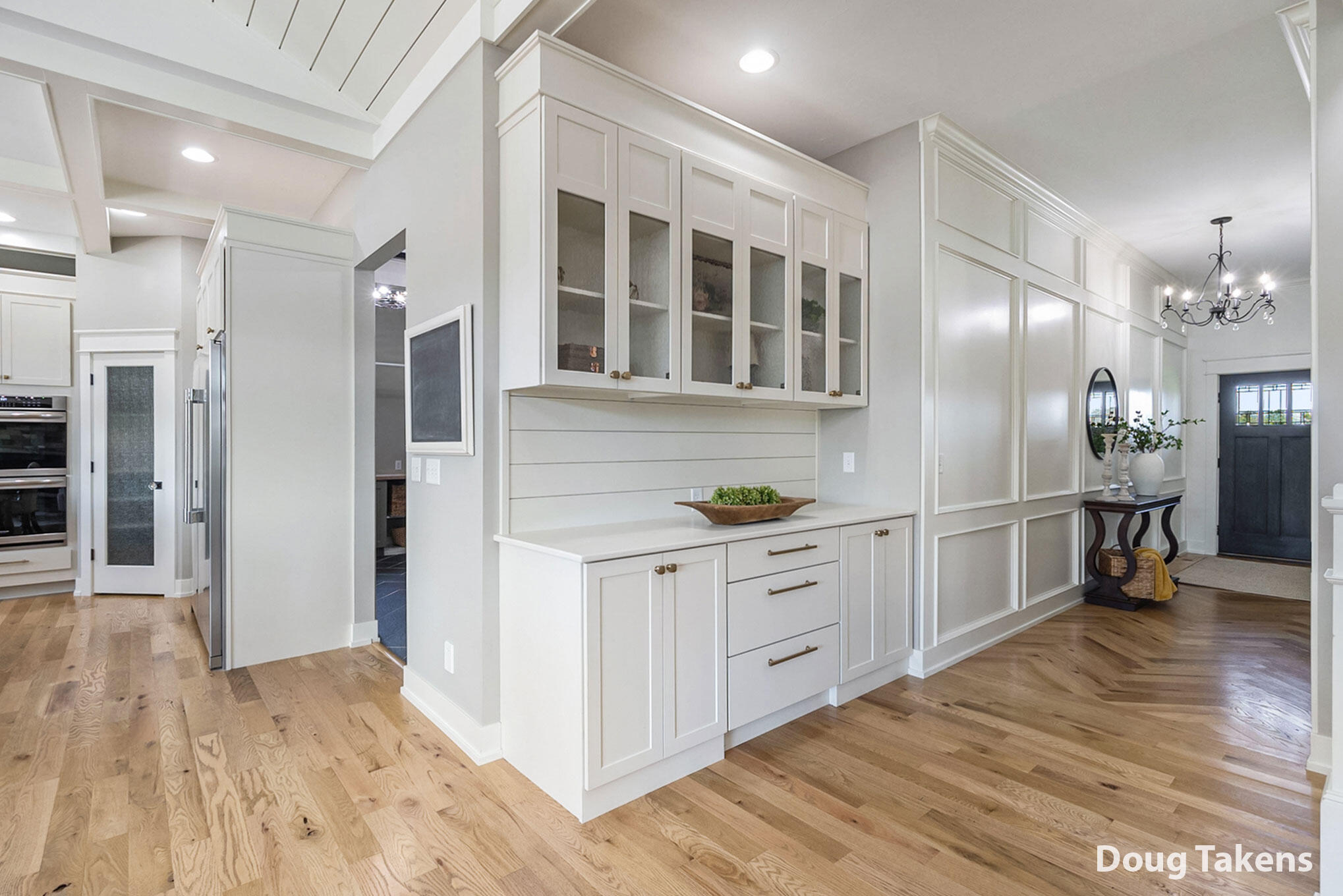 5356 Eagle Cove Drive