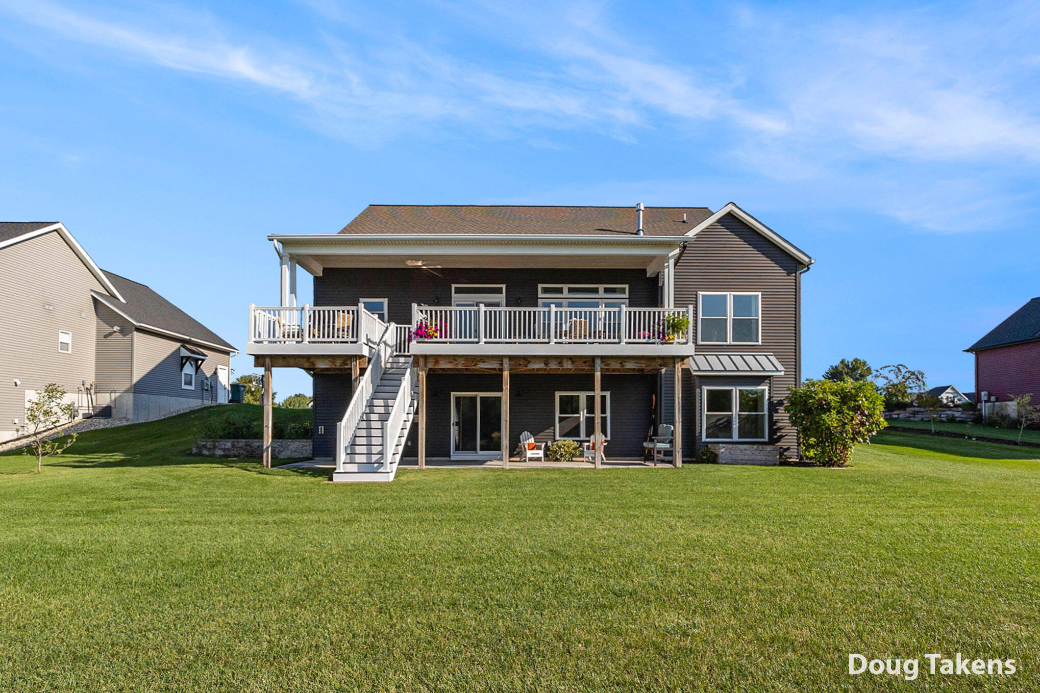 5356 Eagle Cove Drive