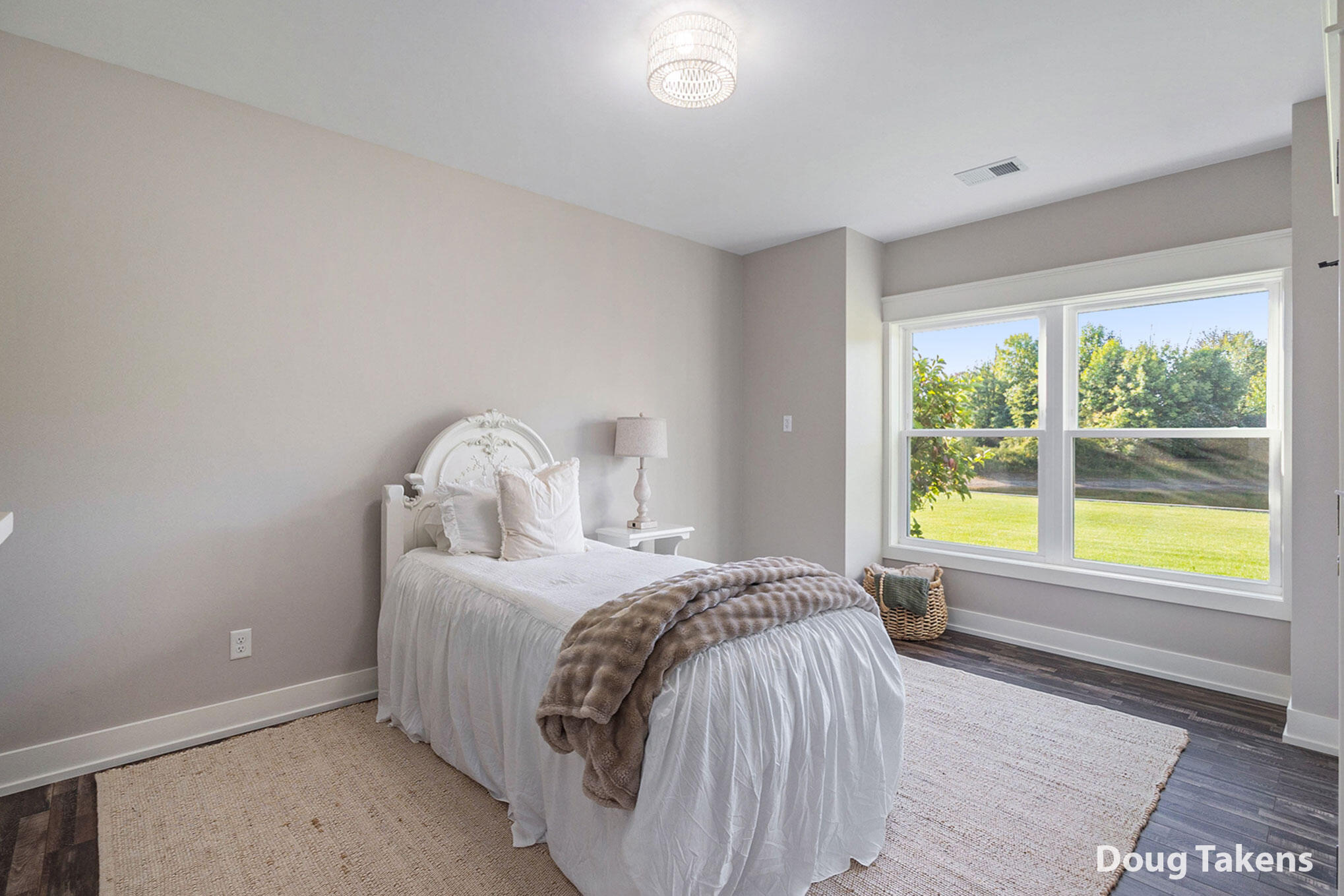 5356 Eagle Cove Drive