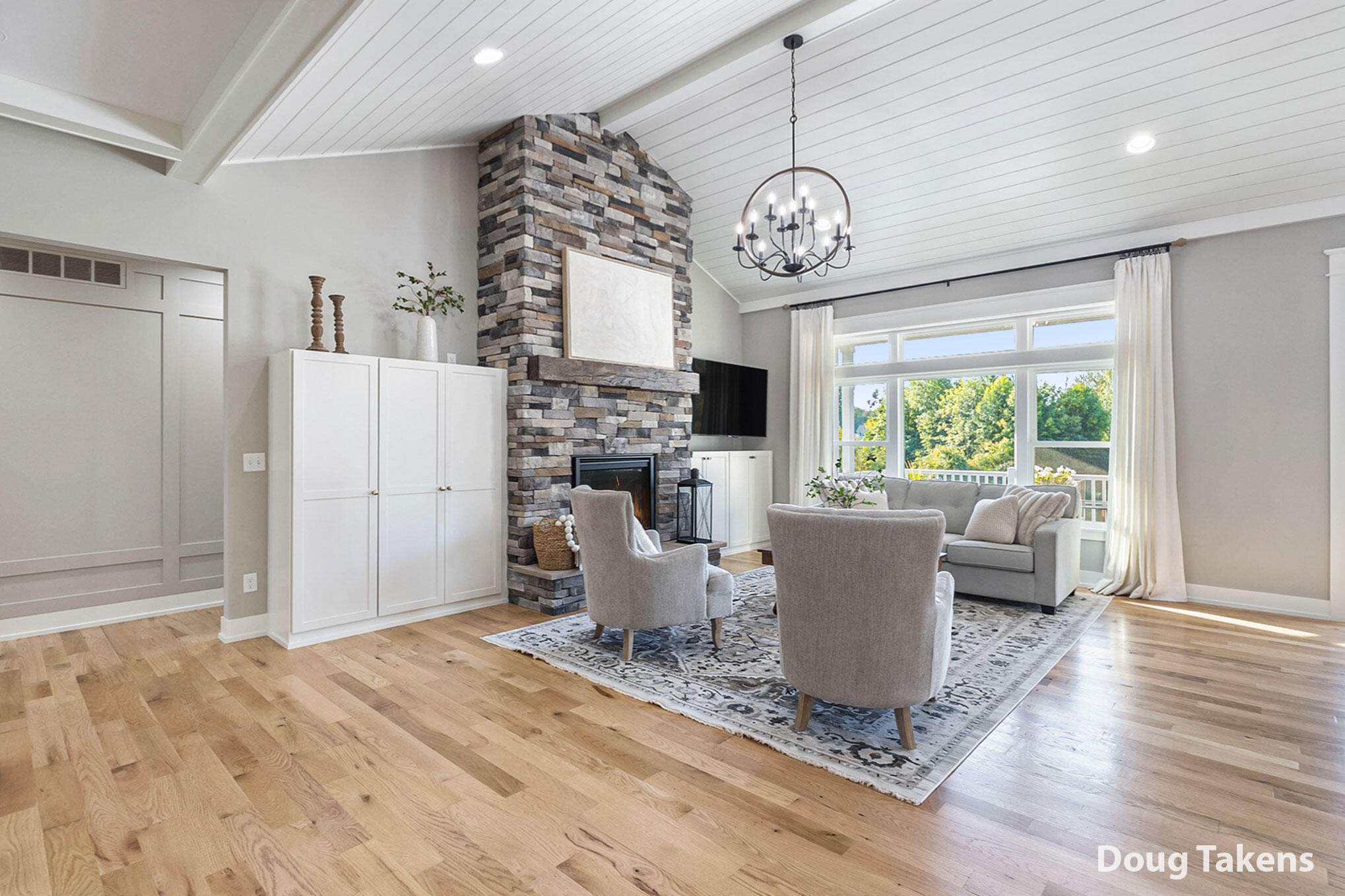 5356 Eagle Cove Drive