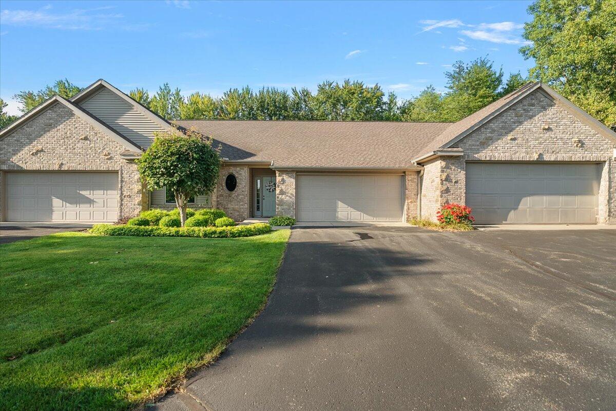6561 Munstead Woods Drive 43