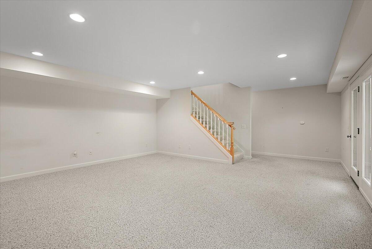 6561 Munstead Woods Drive 43