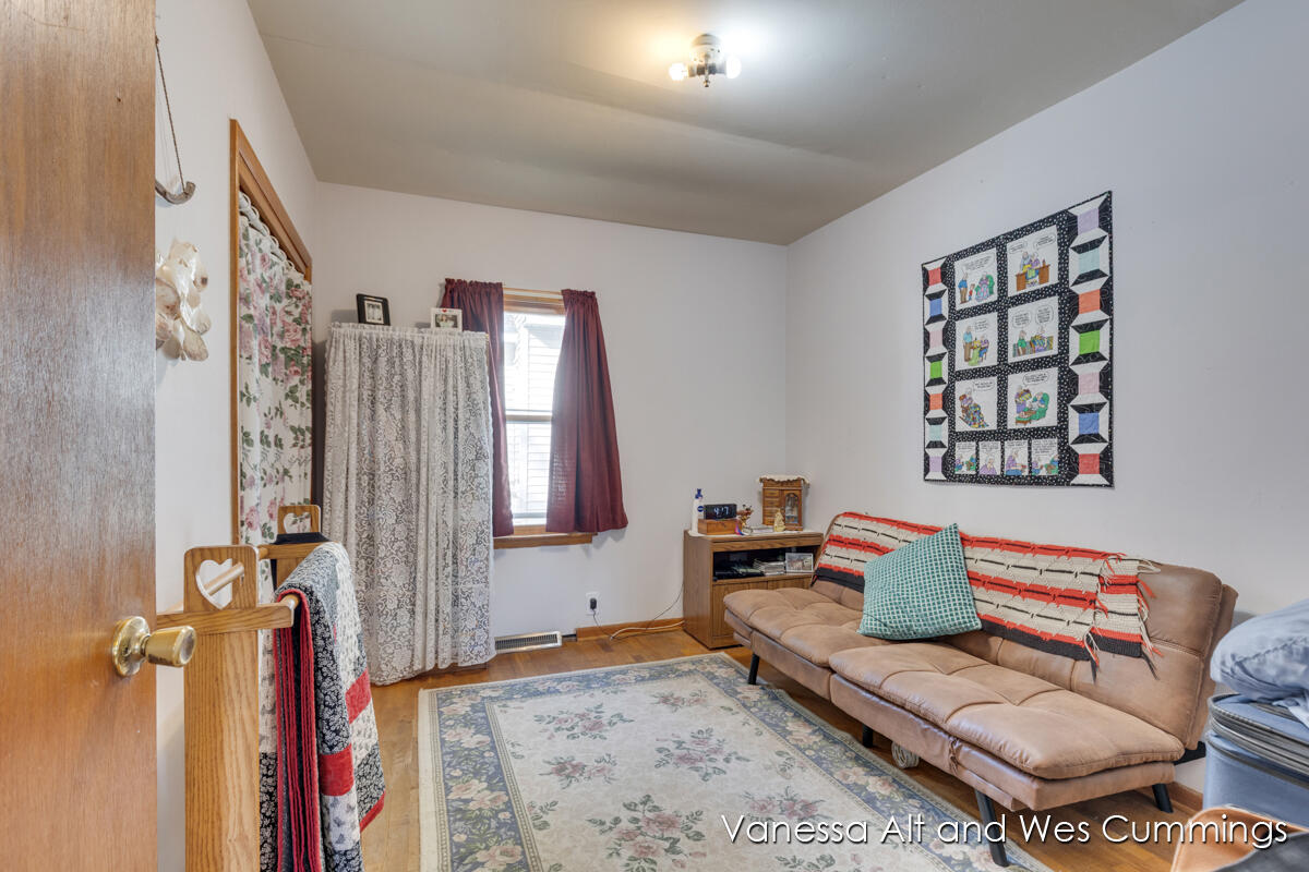 6316 Belmont Avenue NE