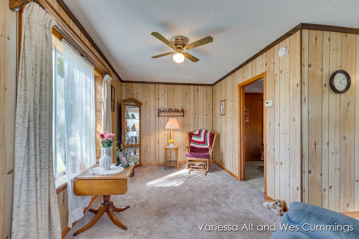 6316 Belmont Avenue NE
