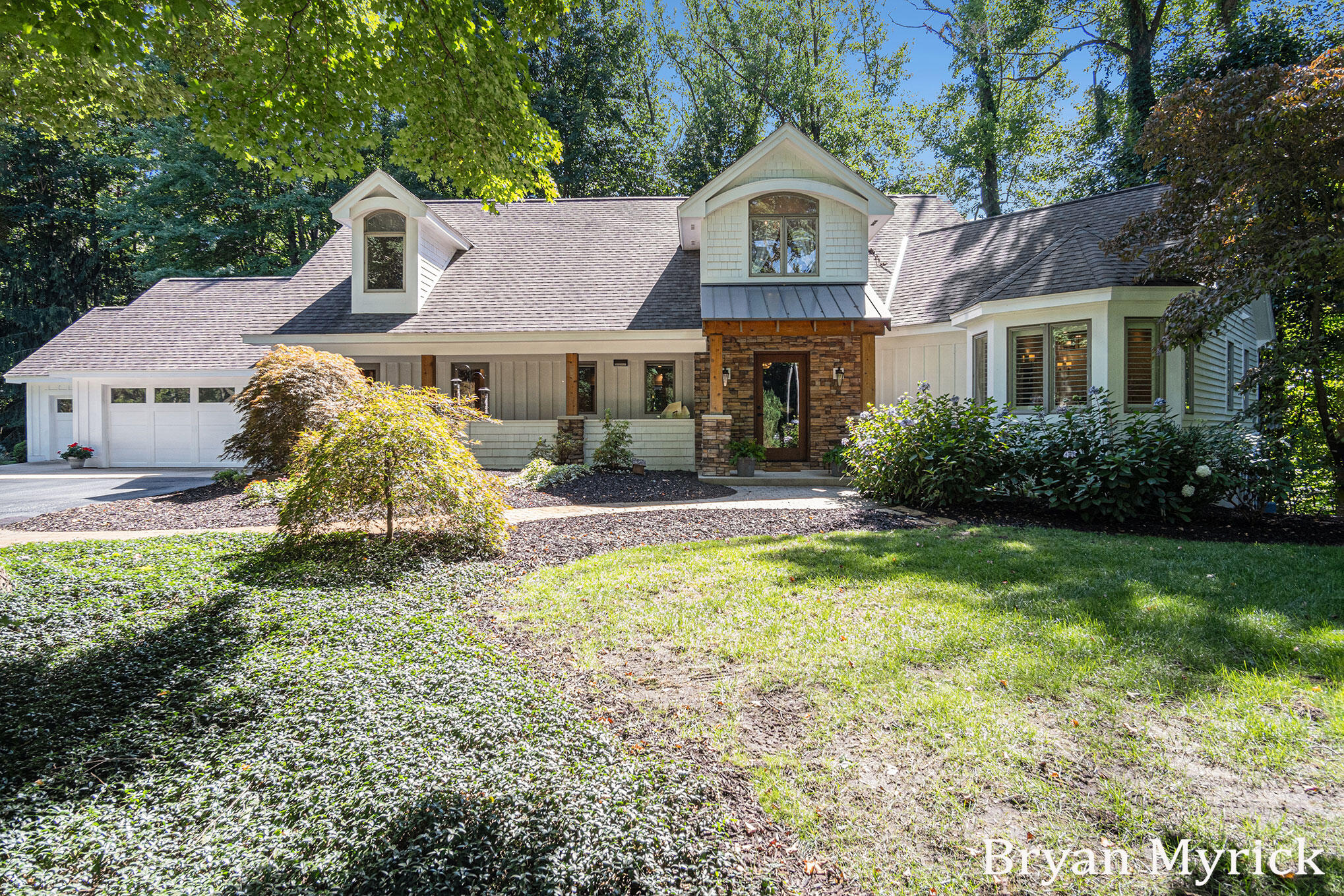 1400 W 32nd Street
