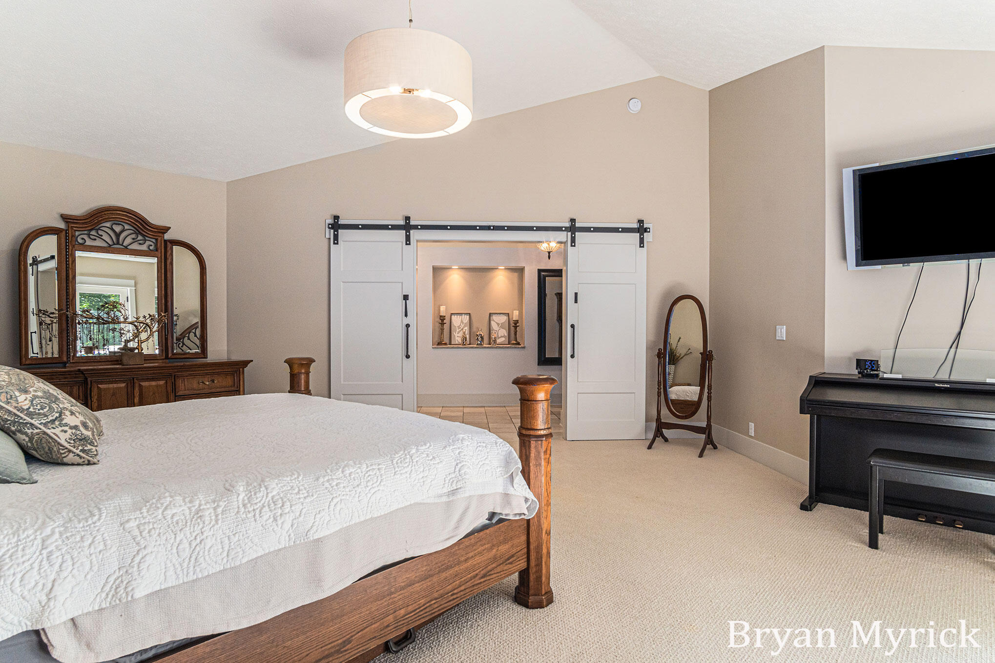 1400 W 32nd Street