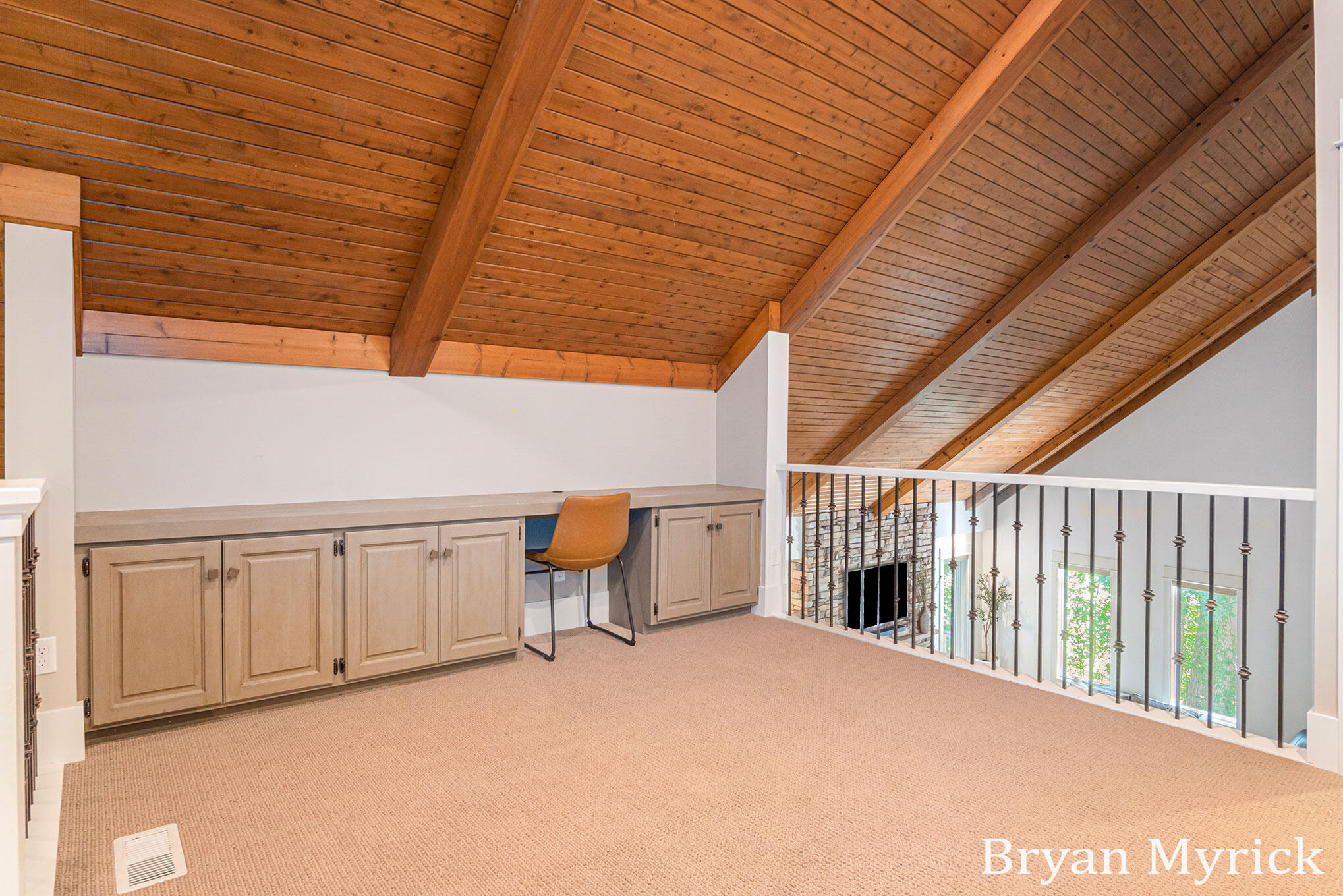 1400 W 32nd Street