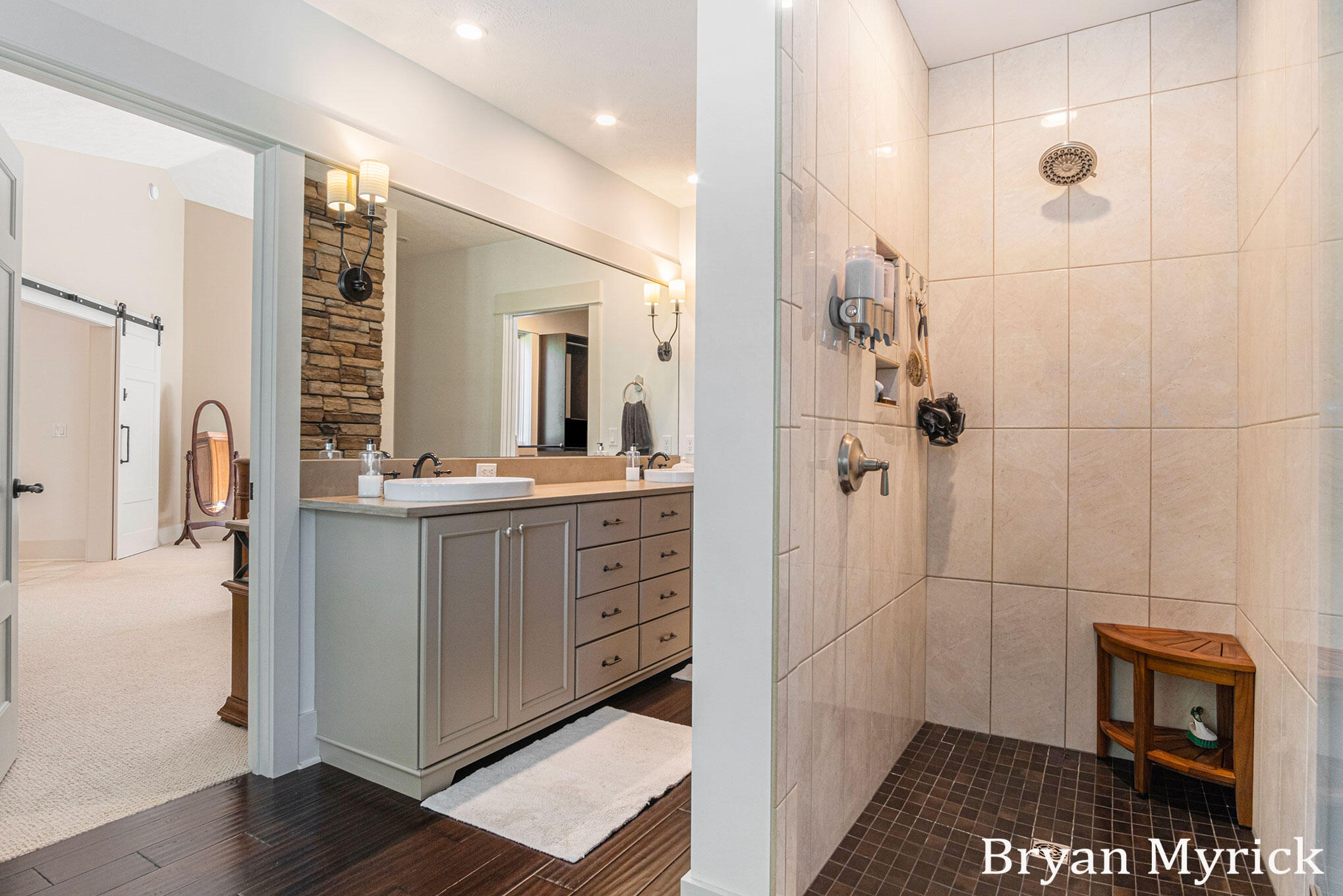 1400 W 32nd Street