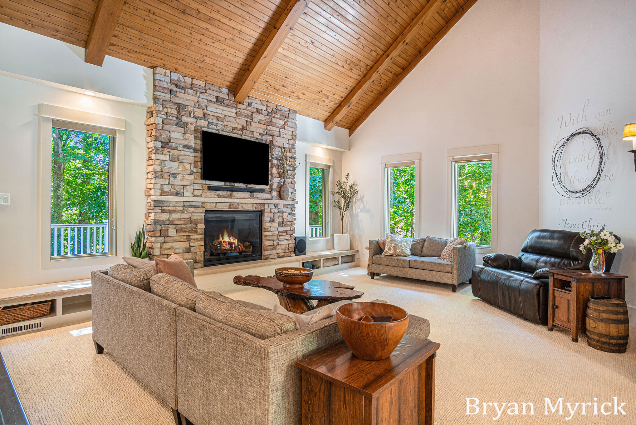 1400 W 32nd Street