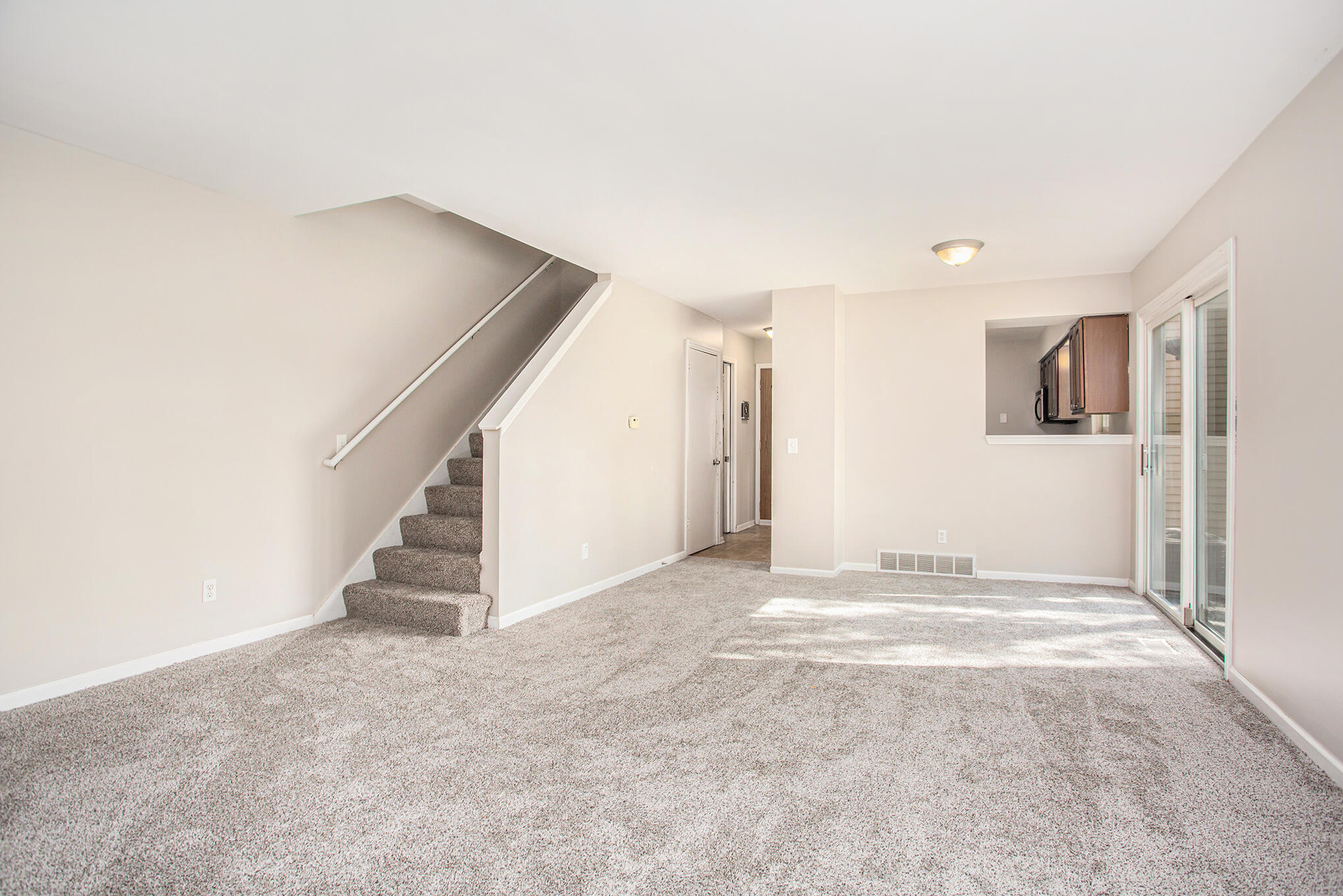 2211 Saginaw Road SE
