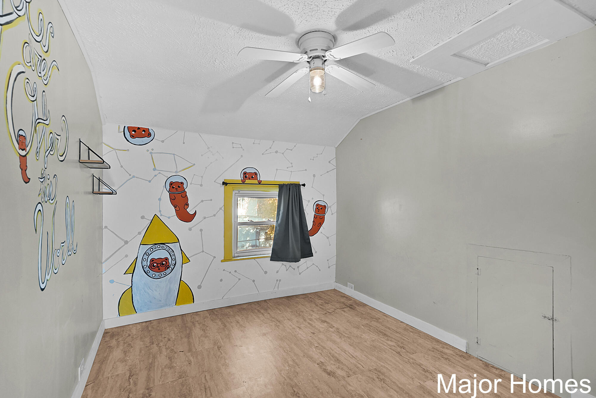 325 S Division Street