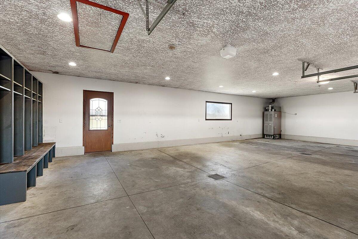 9665 Chase Road