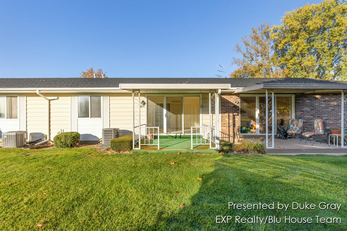 5671 Leisure S Drive SE
