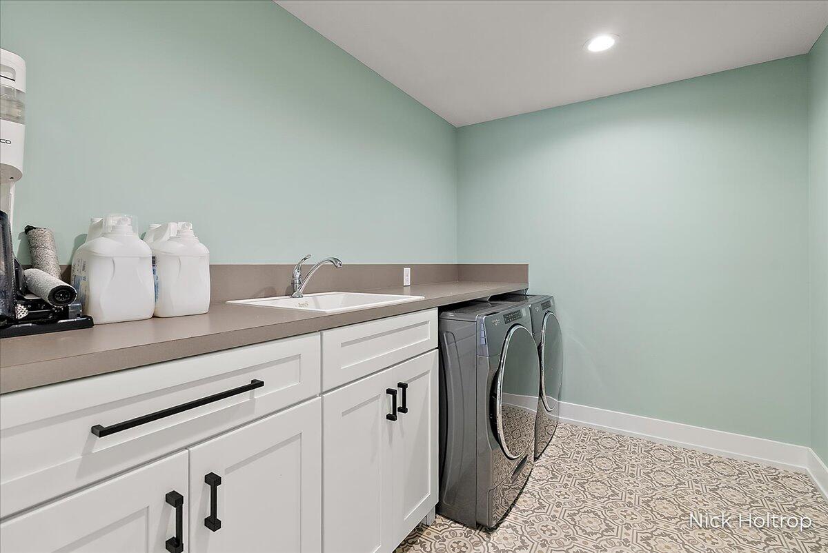 6131 Deertrail Court