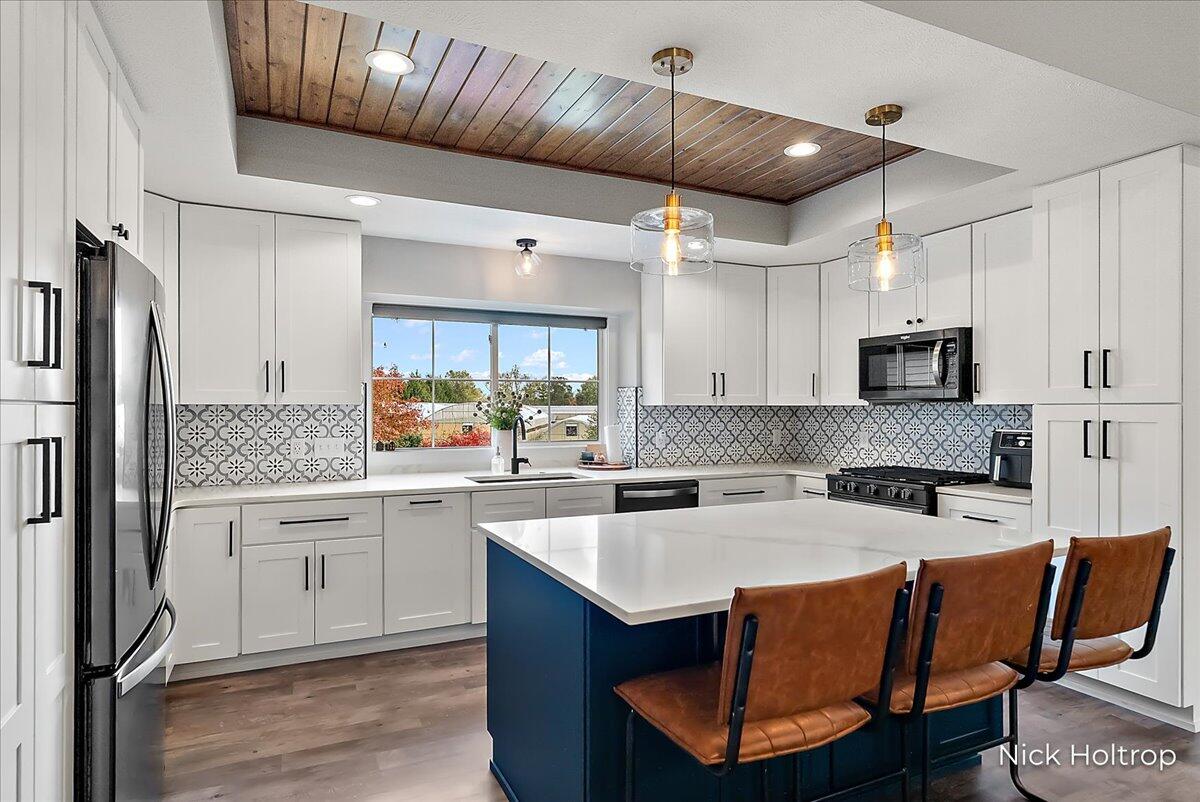 6131 Deertrail Court