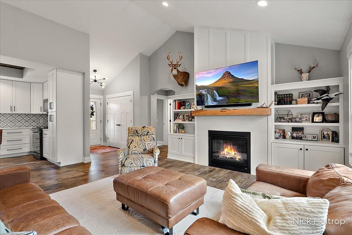 6131 Deertrail Court