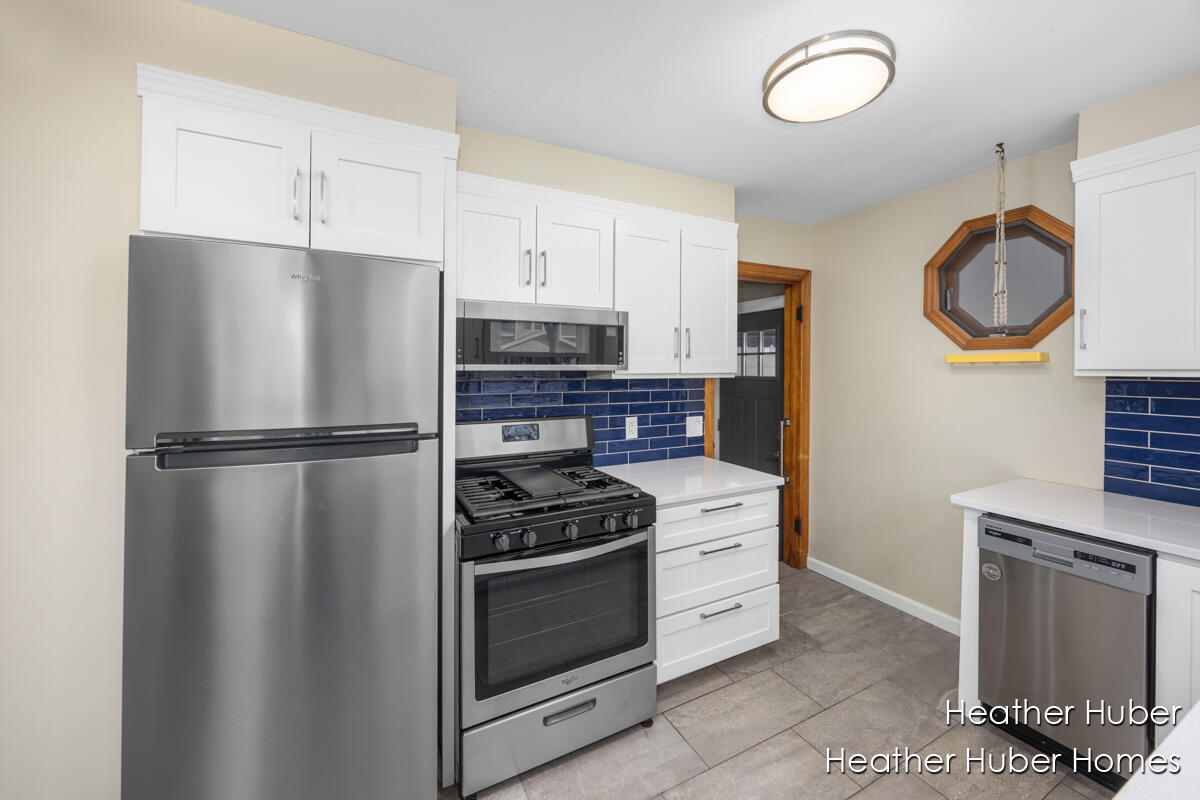 626 Houseman Avenue NE