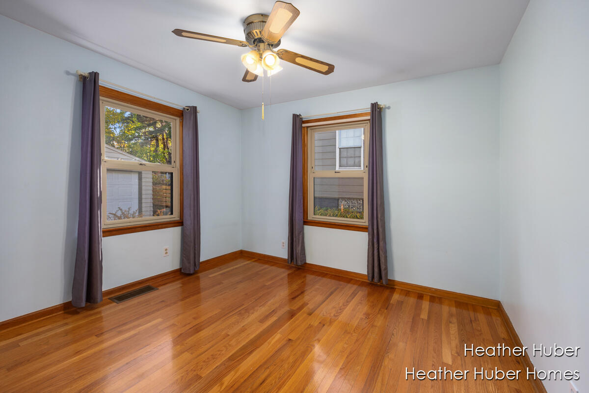 626 Houseman Avenue NE