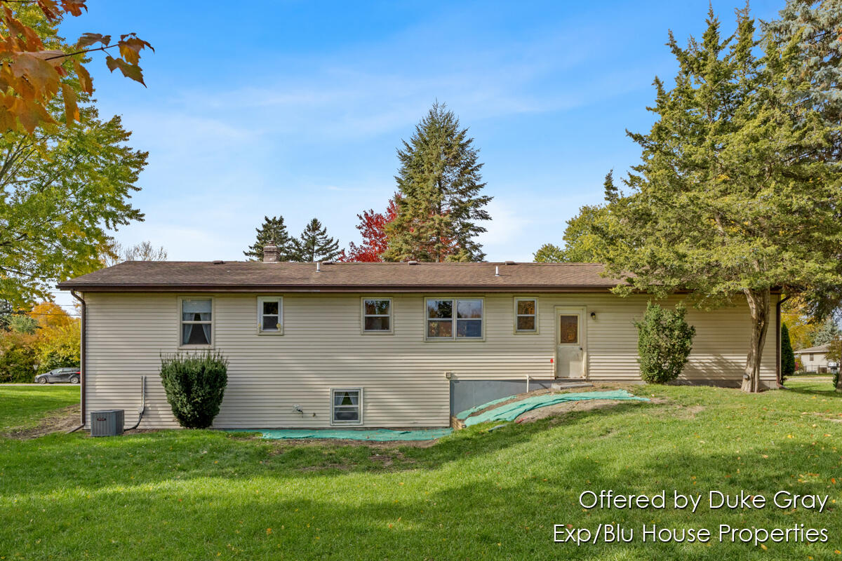 6374 Clover Lane