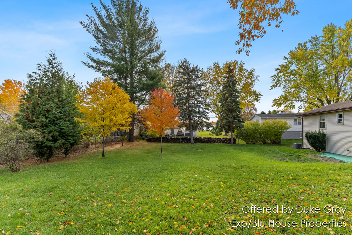 6374 Clover Lane