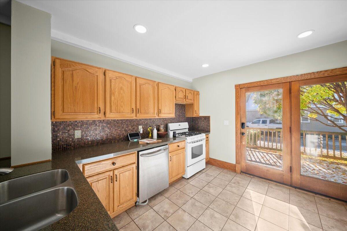 2300 Berwyn Avenue SW