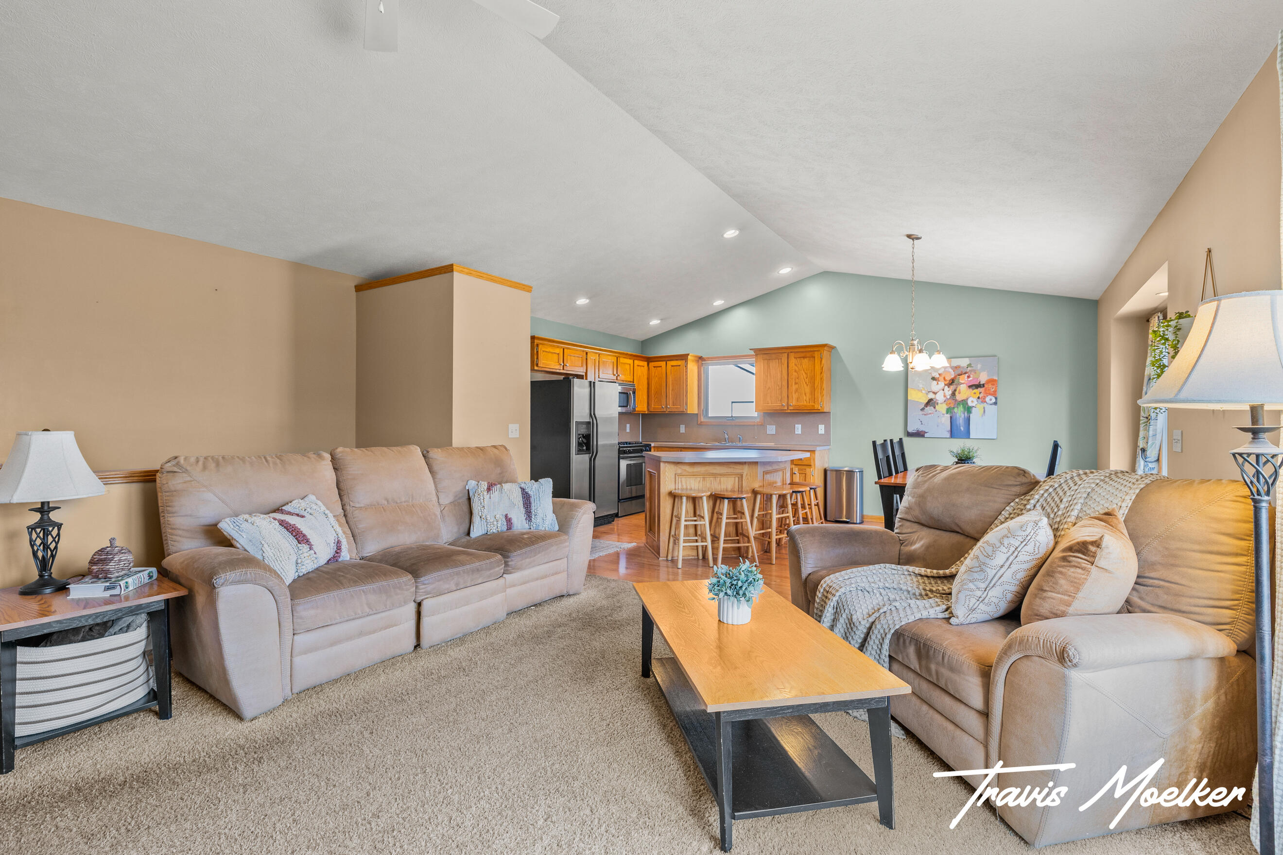 10738 Douglas Drive
