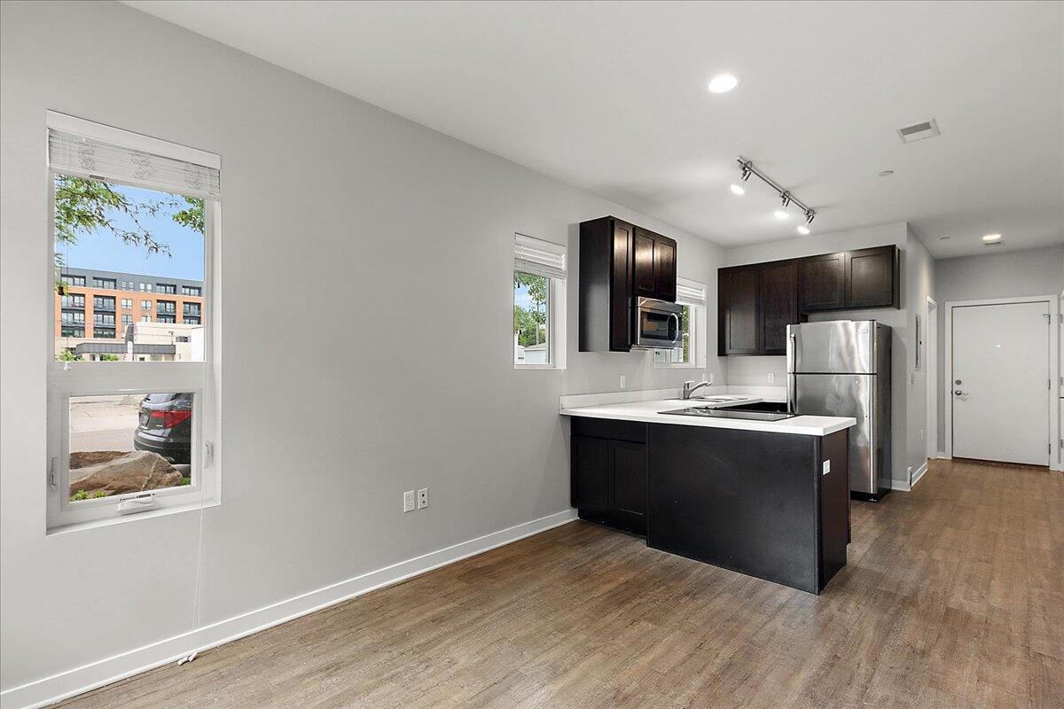 600 Douglas Street NW 620B