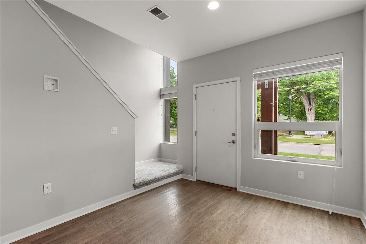 600 Douglas Street NW 620B