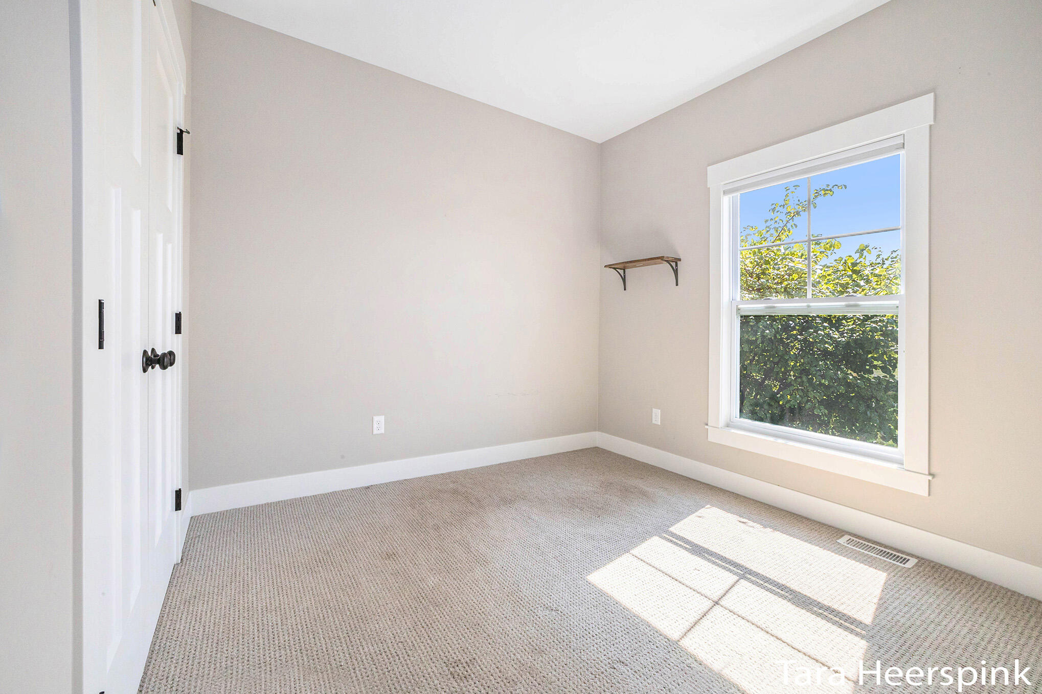 1649 Byron Road