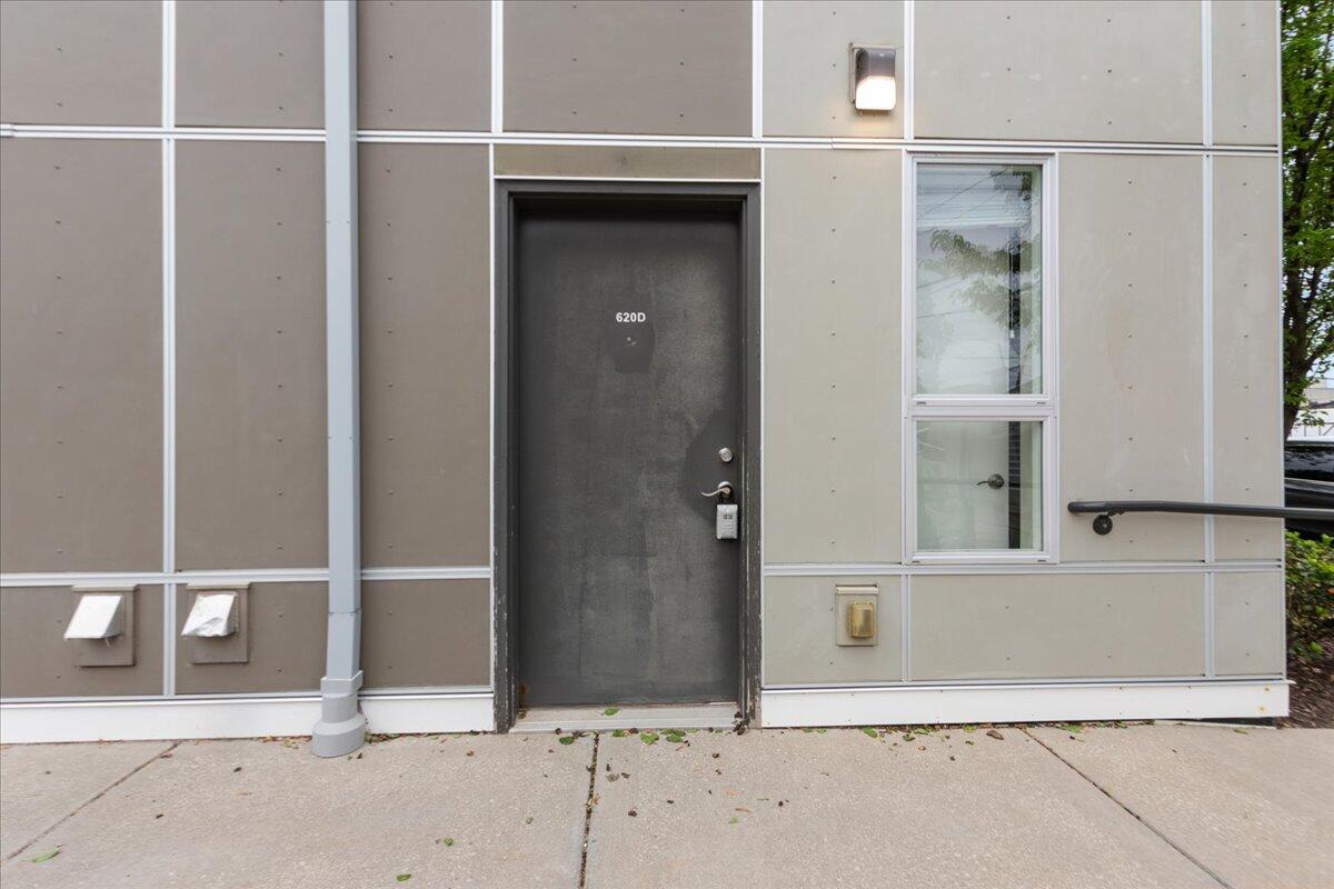 600 Douglas Street NW 620C