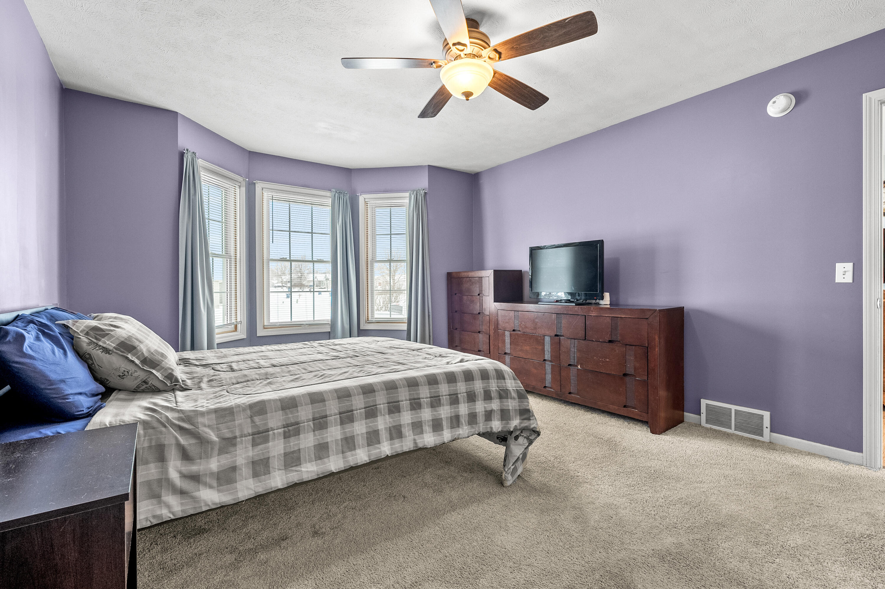 2695 Hickory Nut Lane