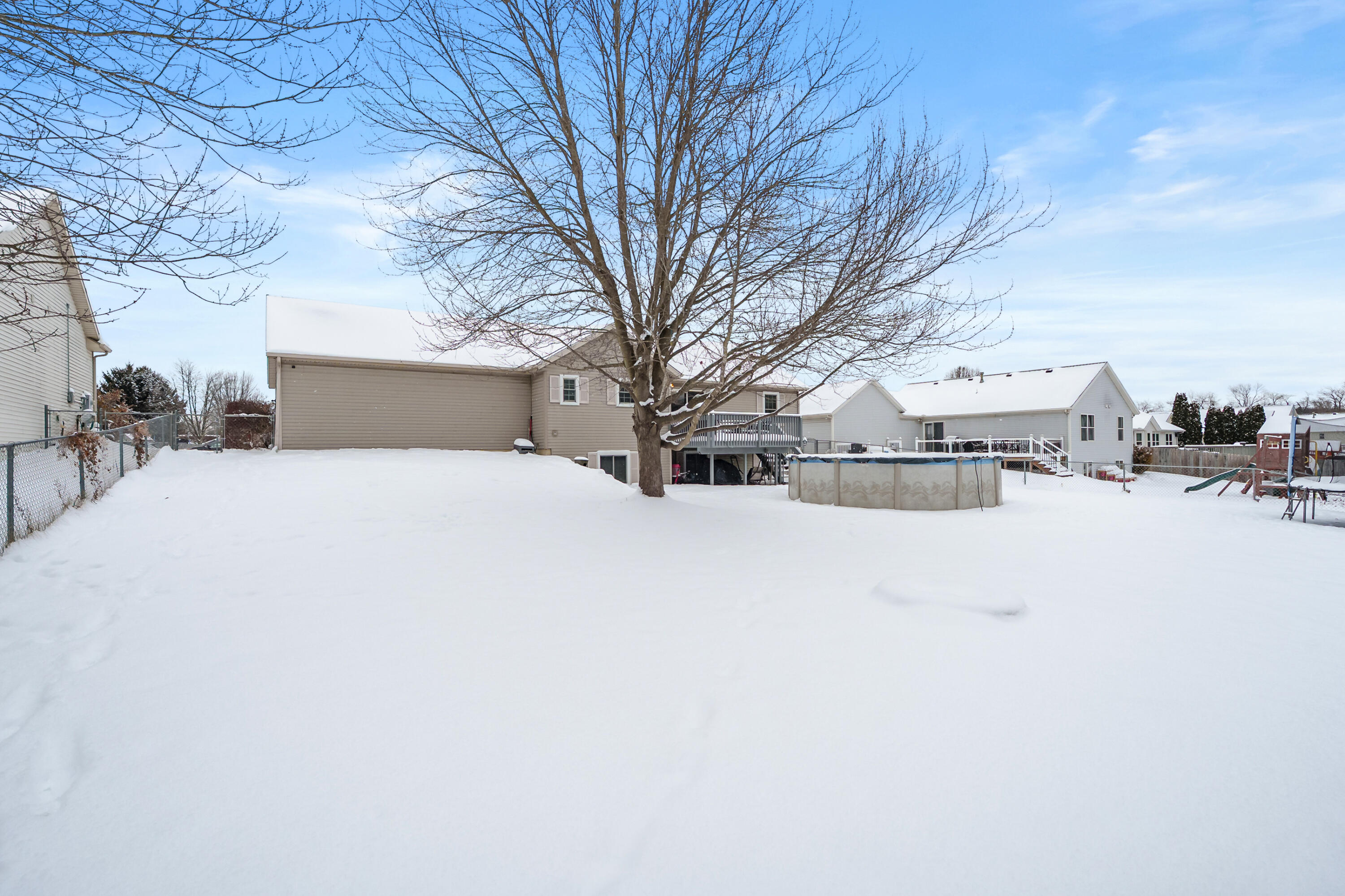 2695 Hickory Nut Lane